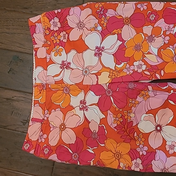 Talbots floral "Perfect Crop Pant" size 10 - Picture 2 of 7